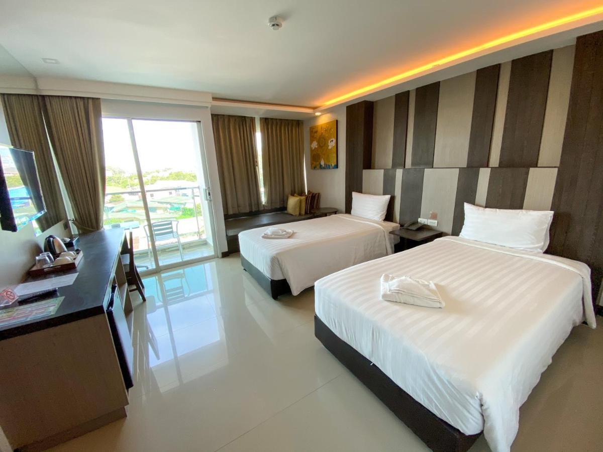 Vareena Palace Hotel Pattaya Exteriér fotografie
